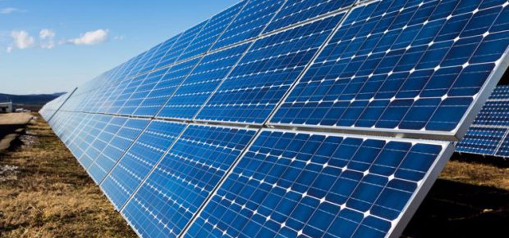 Σχέδια επιδότησης εγκατάστασης ηλιακών πάνελ για ιδιοκατανάλωση